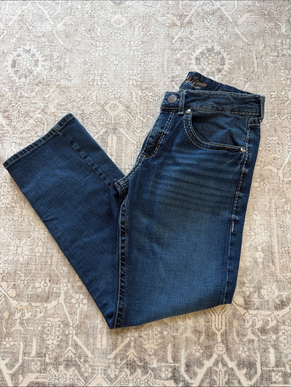 Slim Fit Men's Dark Blue Jeans - Classic Everyday Style